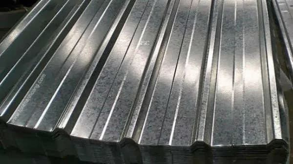 Đặc Điểm Nổi Bật Của Nhôm Cán Sóng