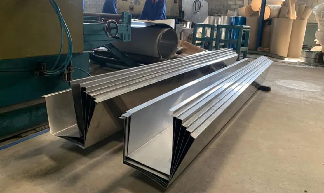 Máng Xối Inox 304 - Vật liệu chống gỉ rỉ bền bỉ theo thời gian