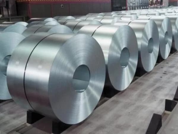 Độ dày inox ảnh hưởng như thế nào đến chi phí gia công? Những điều doanh nghiệp cần biết