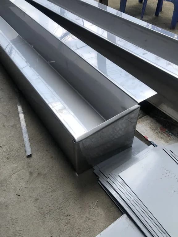 Máng Xối Inox Công Nghệ Mới – Giải Pháp Thoát Nước Thông Minh Cho Công Trình Hiện Đại 2025
