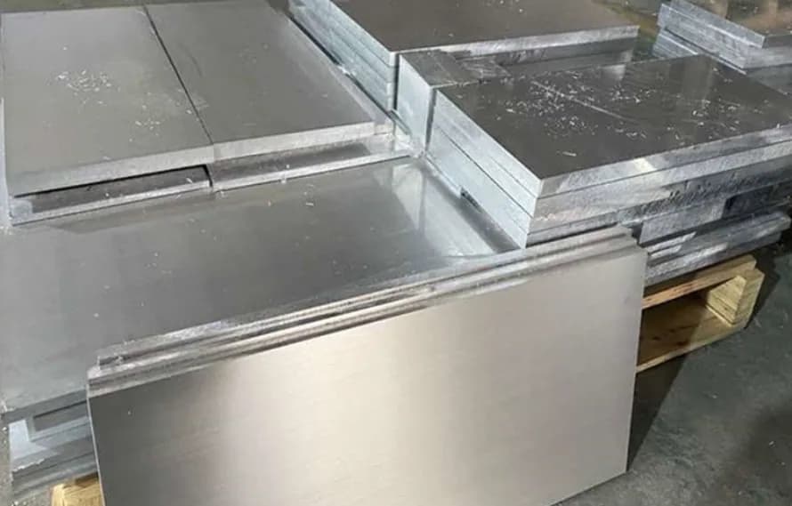 Cắt Laser CNC inox có chính xác không? 7 ưu điểm vượt trội so với phương pháp cắt truyền thống