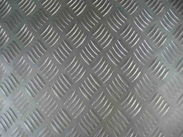 Nhôm Gân Chống Trượt Và Những Ứng Dụng Trong Cuộc Sống – hình 2