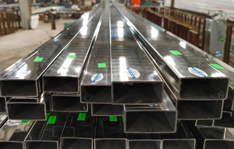 Ống Hộp Inox 304 – Vật Liệu Tối Ưu Cho Công Trình Xây Dựng Hiện Đại – hình 3