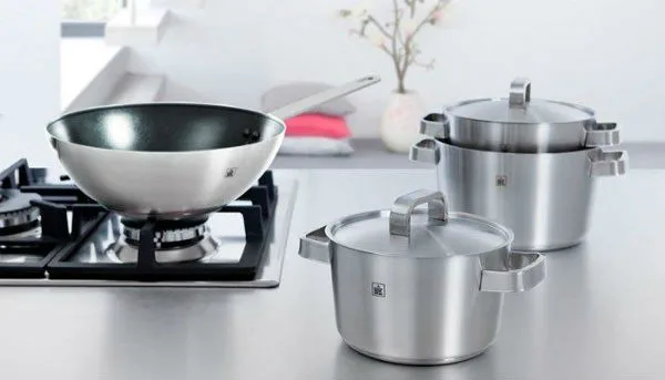 Nhôm hợp kim có bên ngoài sáng bóng
