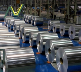Nhôm cuộn 5052/1050 cho sản xuất: Ưu điểm & bảng giá mới 2025 tại HCM