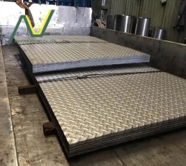 Inox gân: Đặc tính, bảng giá mới nhất và ứng dụng trong xây dựng & công nghiệp 2025