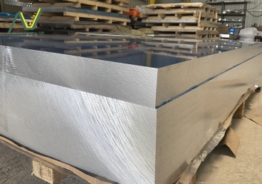 Inox & Nhôm – “Bộ Đôi” Thống Trị Ngành Vật Liệu Miền Nam Cuối 2025