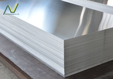 NHÔM 1050 VS. NHÔM 5052 – NÊN CHỌN HỢP KIM NÀO CHO ỨNG DỤNG CỦA BẠN?