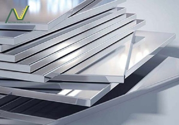 Giá Inox 2026 Không Chỉ Tăng Hay Giảm: Doanh Nghiệp Đang Thay Đổi Cách Mua Vật Tư Như Thế Nào?