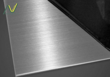 Inox 316 Chống Ăn Mòn: Vì Sao 316 Đắt Hơn 304? Bí Quyết Chọn Đúng Cho Ngành Thực Phẩm & Hoá Chất 2025