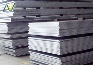 Xu Hướng Sử Dụng Tấm Inox 316L Chống Ăn Mòn Trong Ngành Chế Biến Thực Phẩm Việt Nam 2025