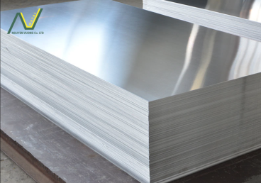 THỊ TRƯỜNG NHÔM TẤM 1050 – 5052 BỨT TỐC TRỞ LẠI TRONG NĂM 2025: CƠ HỘI VÀ THÁCH THỨC CHO NGÀNH CƠ KHÍ – XÂY DỰNG