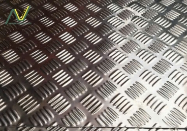 Ứng Dụng Inox Nghệ Thuật – Từ Inox Gân Đến Nghệ Thuật Nội Thất 2025