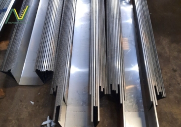 Máng xối inox 0.7mm trong thời đại AI – Khi vật liệu và công nghệ kết hợp