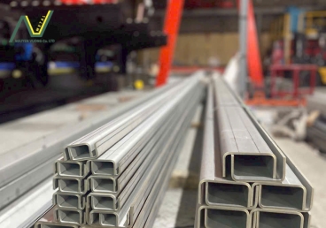 THÉP TẤM SS400 LÀ GÌ? ĐẶC TÍNH, QUY CÁCH, BÁO GIÁ VÀ ỨNG DỤNG TRONG XÂY DỰNG, CƠ KHÍ