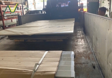 INOX NHẬP KHẨU VS INOX TRONG NƯỚC – GIÁ KHÁC NHAU NHƯNG GIÁ TRỊ CÓ THẬT SỰ KHÁC?