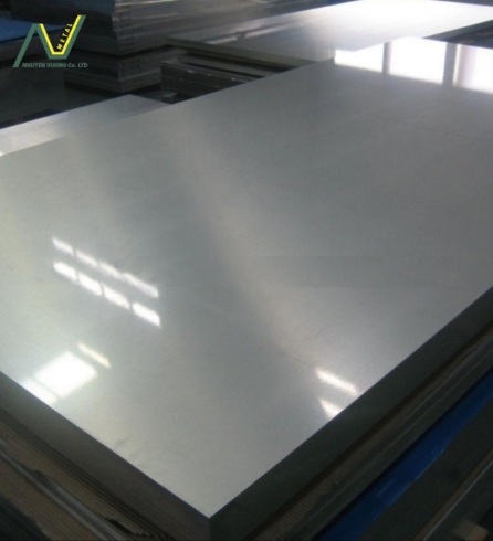 INOX 304/2B/PVC 4.0MM X 1500 X 3000: VẬT LIỆU CHIẾN LƯỢC CHO CÁC CÔNG TRÌNH CẦN ĐỘ BỀN VÀ MỸ QUAN