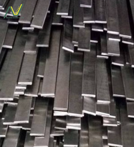 Khám Phá Ứng Dụng Thanh La Inox 316 Trong Công Nghiệp – Từ Dược Phẩm Đến Hàng Hải