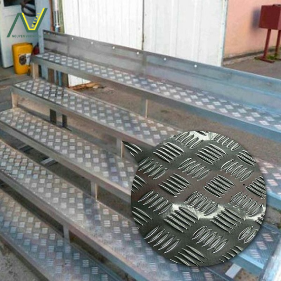 Nhôm Gân chống trượt A3003-H14