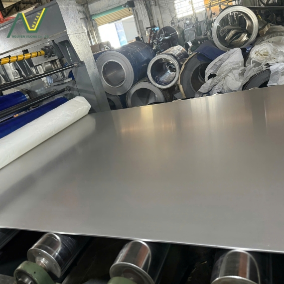Tấm inox 304/2B/PVC 4.0-5.0-6.0 x 1500 x 3000/Quy cách yêu cầu